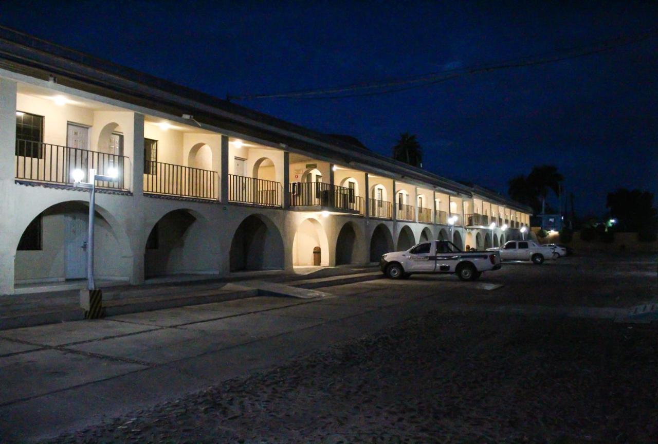 Armida Express Hotel Guaymas Exterior foto