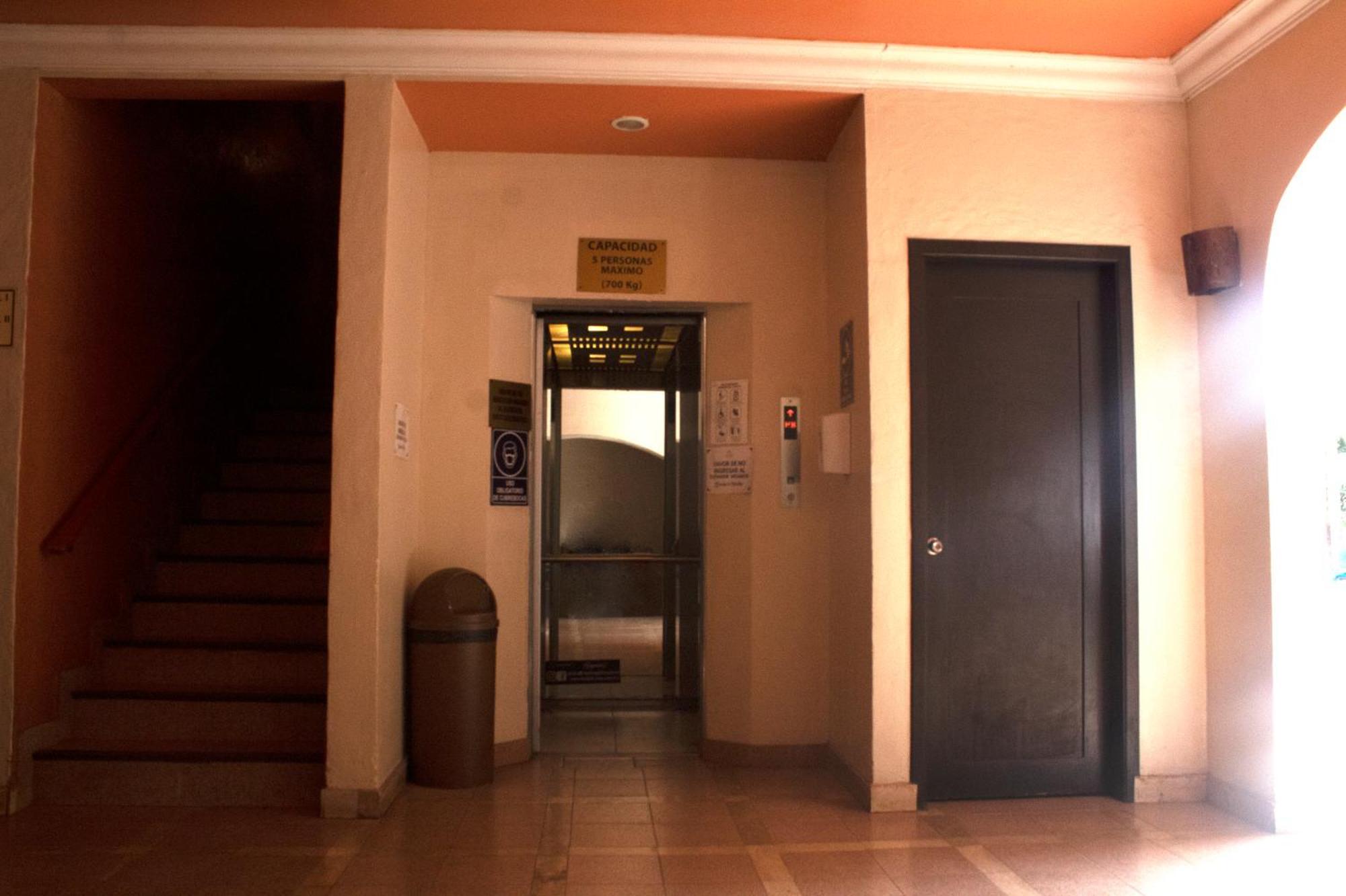 Armida Express Hotel Guaymas Exterior foto